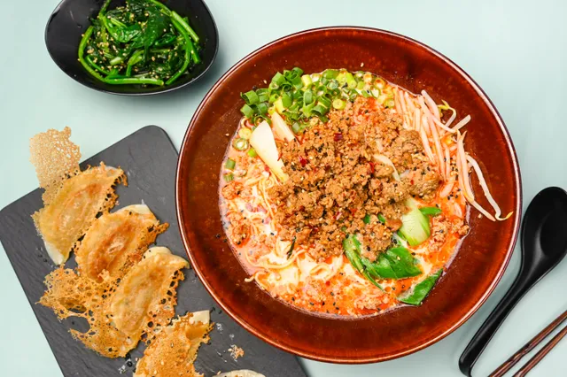 Tantanmen mit Gyoza